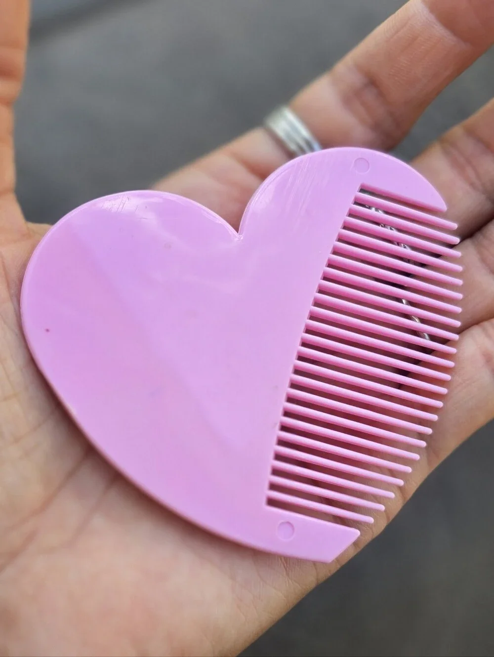 SUPER RARE 1988 SANRIO ballet slippers pink heart shaped compact with mirror